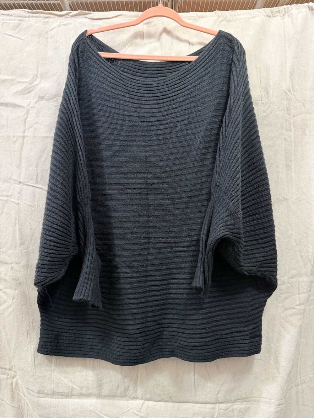 Women's Ribbed Oversized Sweater - Black